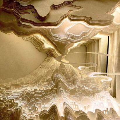 Ayumi Shibata. El Ying y el Yang son elementos fundamentales en su obra. Ayumi imagina y crea un mundo donde la naturaleza y el ser humano coexisten de un modo complementario e inseparable