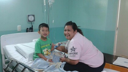 Igi Takasan and his mother during treatment, her fight for medical cannabis access began with this battle for leukemia 