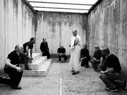 Scena dal film "Cesare deve morire" dei fratelli Taviani