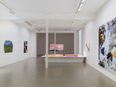 Self As Tube. Courtesy of Galerie Chantal Crousel