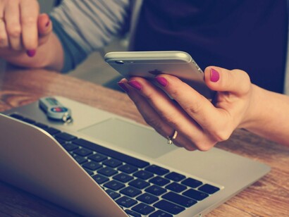 Files can be shared, discussed and edited online