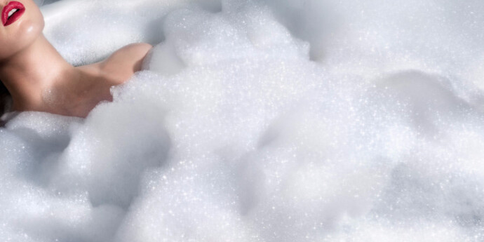 Mood Swings. Courtesy of Oliver Cole Gallery