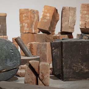 Giuseppe Spagnulo, Arcaico. Moderno. Futuro. Giuseppe Spagnulo, vista della mostra. Courtesy of CSArt - Comunicazione per l'Arte