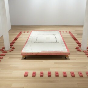 Ree Morton, Column Piece, 1972. Courtesy of Alexander and Bonin