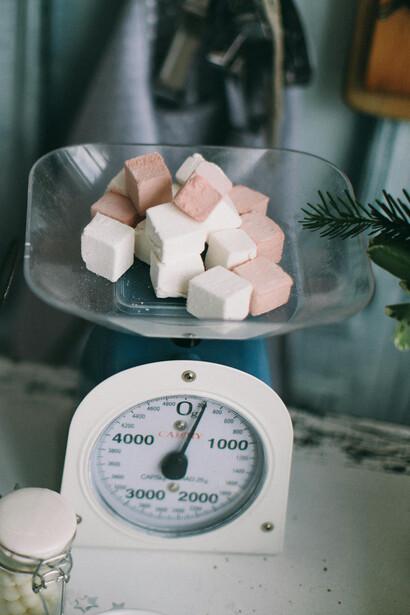 
A doçaria brasileira é uma fusão de tradições europeias e africanas criando sobremesas únicas que encantam paladares há séculos
