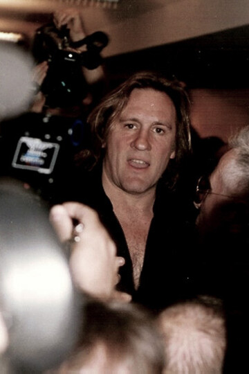 Gérard Depardieu. Naturalisé russe, puis émirati, il est aussi un homme d'affaires dans le monde de la viticulture © Cannes,1994, By Georges Biard, CC BY-SA 3.0