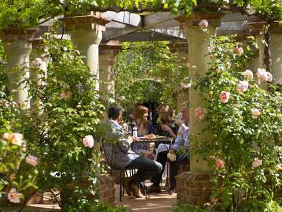 Lunch at Jacobs Creek retreat, Adelaide, Australia