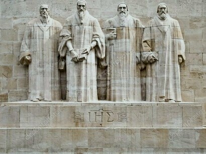 Da esquerda para a direita: Guilherme Farel, João Calvino, Teodoro de Beza e João Knox, retratados no Muro dos Reformadores, em Genebra, na Suíça. Ao contrário do que a maioria pensa, o secularismo não surgiu dissociado da religião, ele foi antes de tudo uma ideia que evoluiu se desdobrando da religião cristã e seus constantes atritos com os governos civis em que vivia em simbiose