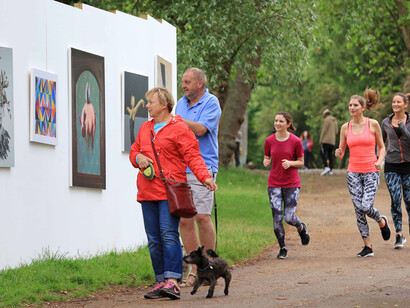 Affordable Art Fair, Running gallery