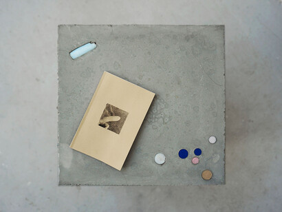 Rowena Harris, Being both on and with, as I said, (detail), 2015, concrete, armature, silicon rubber, artist book, each cube approx. 45 x 35 x 35 cm, book 17.5 x 11.5 and 64 pages