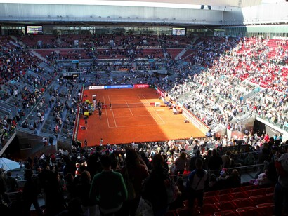 Pista central Manolo Santana en La Caja Mágica de Madrid. Foto: Lucía Castillo