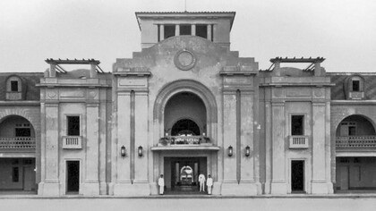 Entrada principal del Hotel Jardín, Maracay, c. 1930