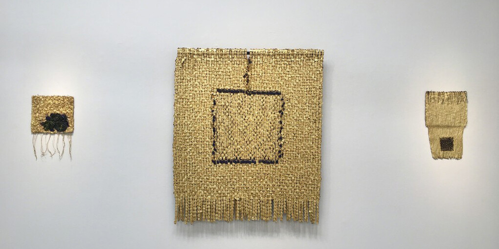 Olga de Amaral, Exhibition view. Courtesy of Latin American Masters