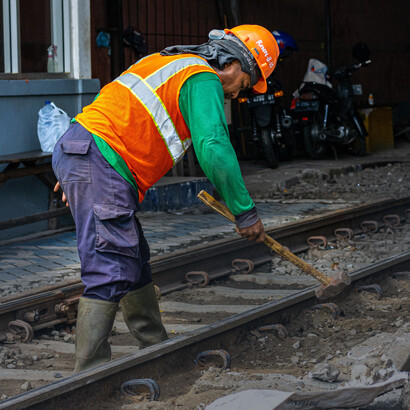 Diverse politiche si sono confrontate sul lavoro senza mai raggiungere uno stato di cose equo per tutte le parti