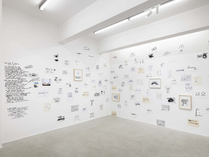 Dan Perjovschi, Drawing anarchy, exhibition view. Courtesy of kaufmann repetto