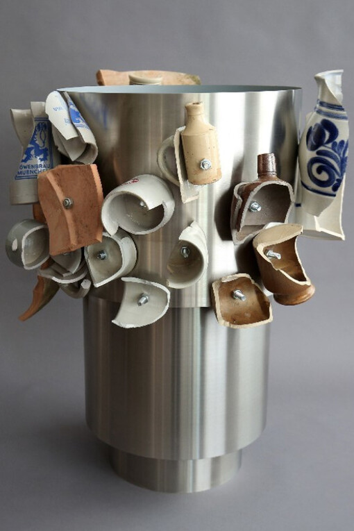 Don't Touch Me. Courtesy of Brutto Gusto