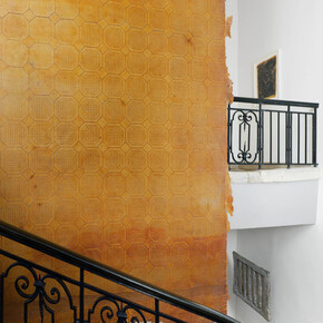 Heidi Bucher, La rose de Paris, vista da exposição. Cortesia de Mendes Wood DM