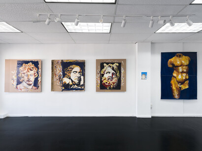 Andres Serrano and Benjamin Bertocci, In battle or in vain, exhibition view. Courtesy of Lubov 