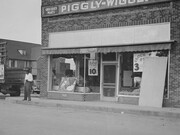 The Piggly Wiggly store in Crossville Tennessee in 1939, USA