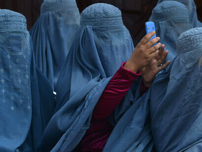 Le donne, con il riconoscimento dei loro diritti nei Paesi più avanzati, hanno di fatto e legittimamente invaso parte del campo di azione degli uomini
