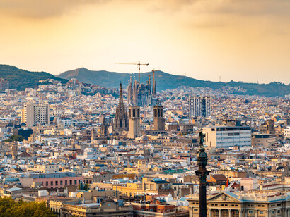 Vista panorámica de la ciudad de Barcelona en Cataluña, España