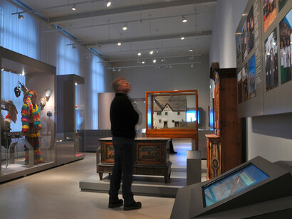 1000 Handkerchiefs to Never Forget. Courtesy of Museum Europäischer Kulturen