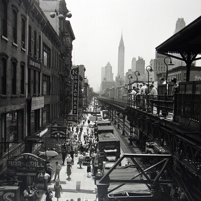 Vivian Maier, New York, 1953, Palazzo Pallavicini Bologna. Copyright Vivian Maier Maloof Collection Courtesy of Howard Greenberg Gallery 