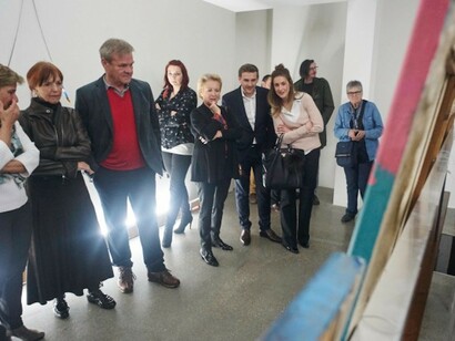 Chance Acquaintance, Exhibition view. Courtesy of 21er Haus