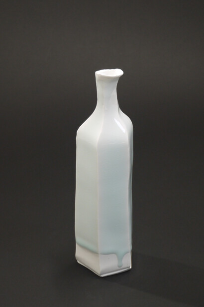 Tsubusa Kato, Chamfered Bottle