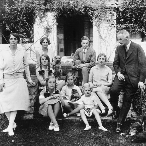 La familia Mitford en 1928