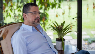 Rodrigo Chaves,  49.º presidente de la República de Costa Rica 