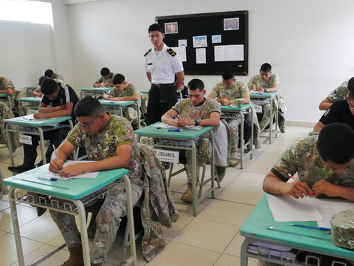Aula del Colegio Militar "Leoncio Prado", La Perla, Callao, Perú