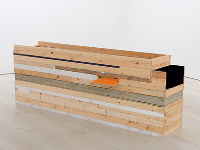 Finbar Ward, Dispenser, 2013, Acrylic, oil, gloss, linen, wood, concrete, caulk, dust sheet and staples
240 x 55 x 120 cm, courtesy of the Saatchi Gallery, Photography © Sam Drake, 2014
