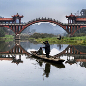 Steve McCurry. Courtesy of Cavalier Galleries