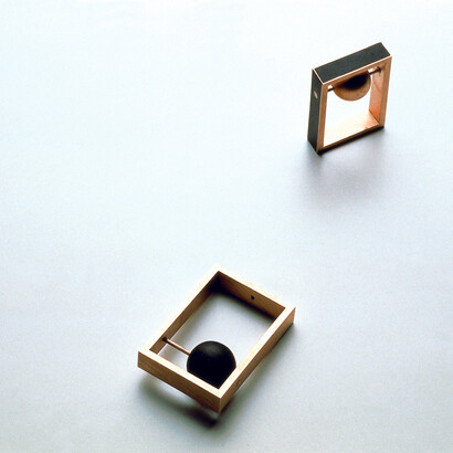 Giampaolo Babetto, Anello 1976, oro, ebano