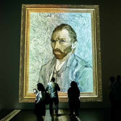 Vincent van Gogh a produit un grand nombre d'autoportraits. "Autoportrait" 1889