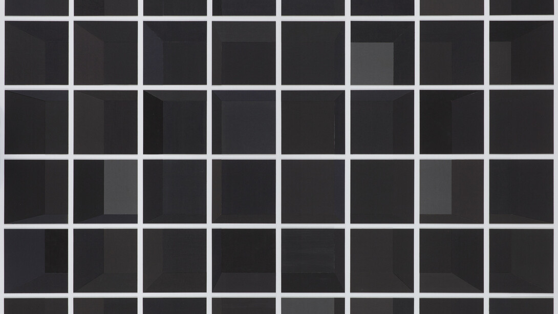 Daniel Senise. Exs XII. 2015. Capas de livro coladas sobre alumínio. 150 x 200 cm