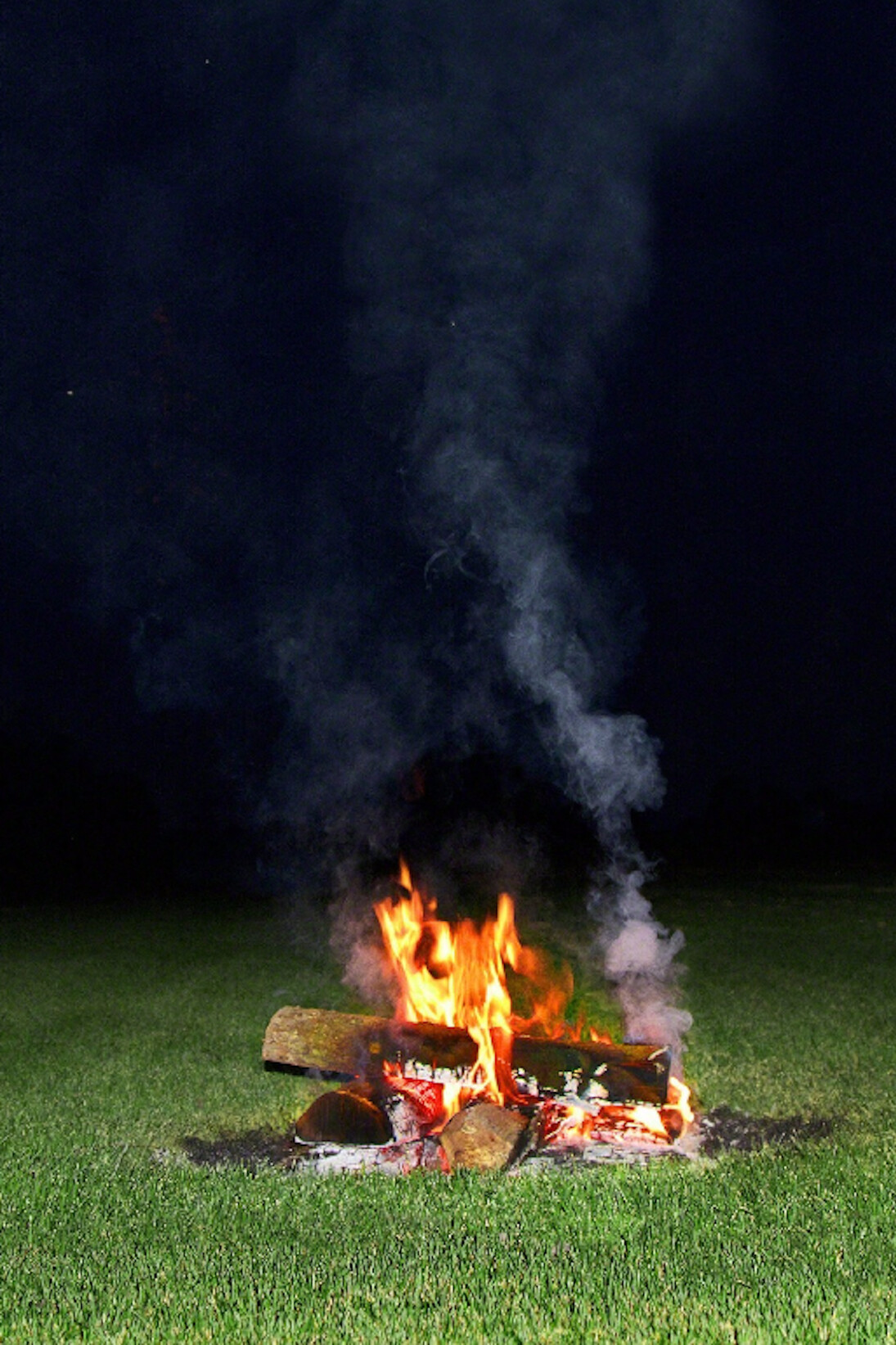 Purdy Eaton, Fireball Orange, 2016. Courtesy of Nancy Hoffman Gallery