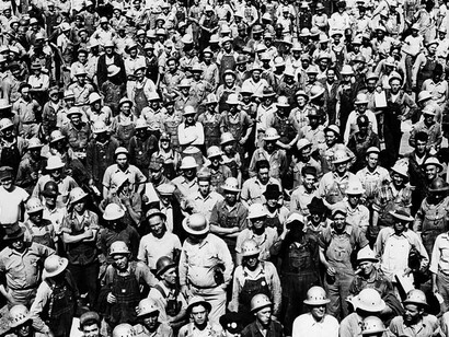 La toma de conciencia de la clase obrera y su posterior desarrollo y organización sindical y política, hoy puesta en cuestión, fue uno de los elementos clave del siglo XIX y primeras décadas del XX