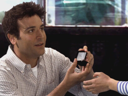 Ted Mosby pidiendo matrimonioo a su pareja
