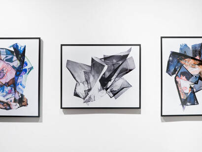 Ernesto Cabral de Luna and Yuhan Zheng, Prolonged: translating a distance, exhibition view. Courtesy of Gallery 44