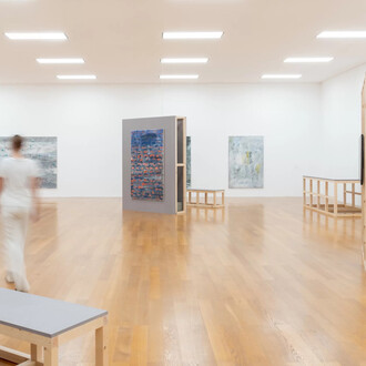Evi Kliemand, Übers wasser gehen, ausstellungsansicht. Mit freundlicher genehmigung des Kunstmuseums Liechtenstein und der Hilti Art Foundation