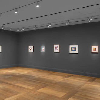 Sophie Taeuber-Arp, La règle des courbes, vue de l'exposition. Avec l'aimable autorisation de la Galerie Hauser et Wirth