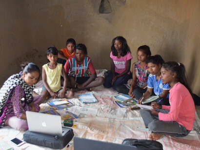 Fondazione Aahan, Jharkhand, India: La Fondazione Aahan cerca di aumentare le iscrizioni alla scuola secondaria rafforzando i risultati dell'apprendimento delle ragazze