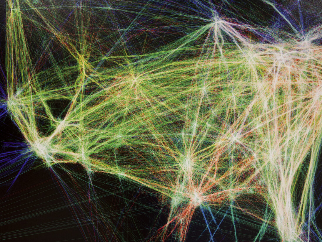 Aaron Koblin. Flight Patterns (Patrones de vuelo). 2006