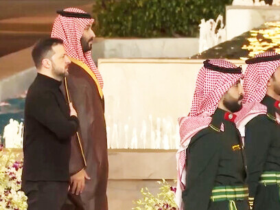 El presidente de Ucrania, Volodímir Zelenski, en Arabia Saudita para reunirse con el   príncipe heredero saudí Mohammed bin Salman Al Saud, marzo 2025, Riad, Arabia Saudita