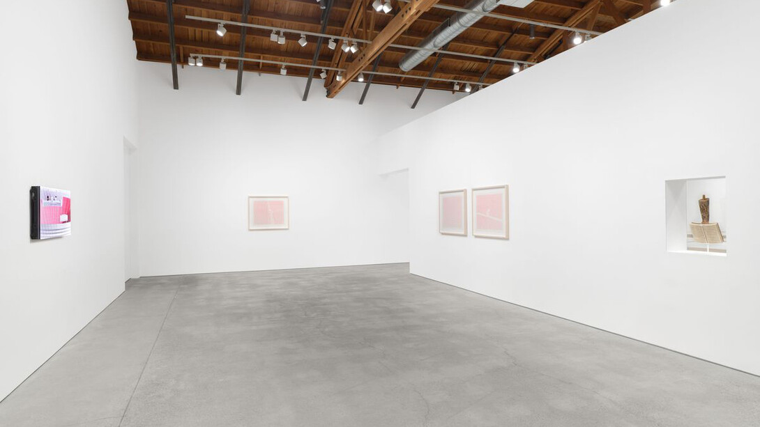 Paul Pfeiffer, Olympia, exhibition view. Courtesy of Galerie Perrotin