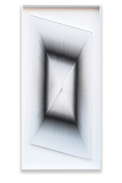 Alberto Biasi, Dinamica losanga, 1961/1989, 120 x 49 cm

