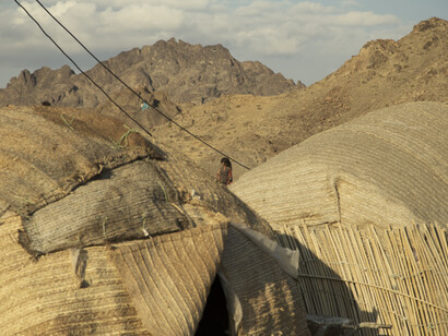 Los baluchis son un grupo étnico iraní occidental originario de la región de Baluchistán en el sur y oeste de Asia, que abarca los países de Pakistán, Irán y Afganistán, Sīstān va Balūchestān ostān, Iran