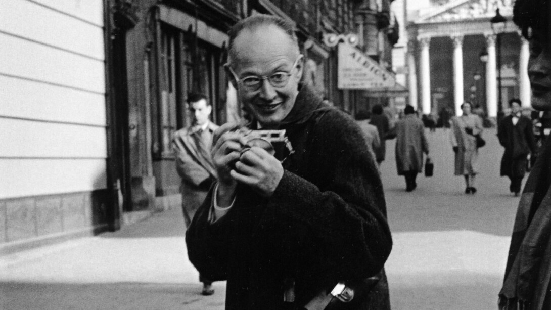 Portrait of Henri Cartier-Bresson (detail), Paris, 1954, Kimura Ihei